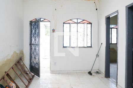Sala de casa para alugar com 2 quartos, 120m² em Centro, Nova Iguaçu