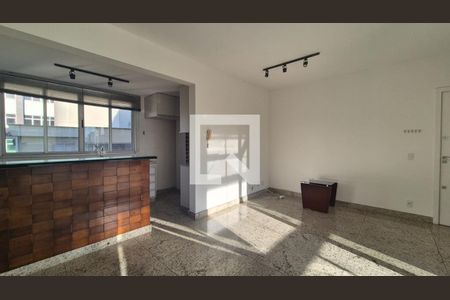 Sala de apartamento para alugar com 2 quartos, 70m² em Santa Efigênia, Belo Horizonte