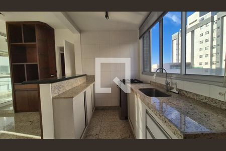 Cozinha de apartamento para alugar com 2 quartos, 70m² em Santa Efigênia, Belo Horizonte