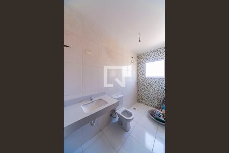 Banheiro  de casa para alugar com 2 quartos, 60m² em Vila Vivaldi, São Bernardo do Campo