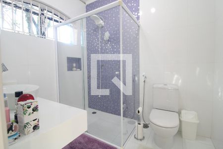 Banheiro da suíte 1 de casa à venda com 3 quartos, 194m² em Interlagos, São Paulo
