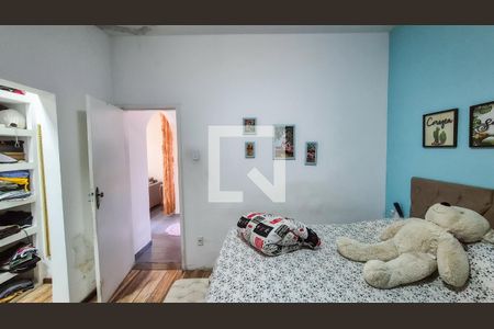 Quarto 1 de casa à venda com 3 quartos, 200m² em Brás de Pina, Rio de Janeiro