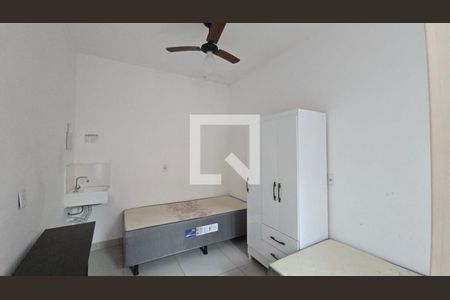 Quarto/Sala de kitnet/studio para alugar com 1 quarto, 25m² em Prado, Belo Horizonte