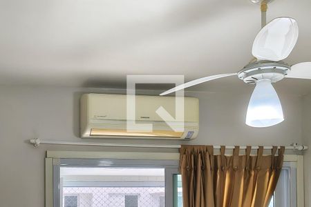 Sala de apartamento para alugar com 2 quartos, 75m² em Cidade Ocian, Praia Grande