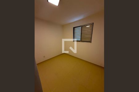 Quarto de apartamento à venda com 2 quartos, 45m² em Jardim Tamoio, Jundiaí