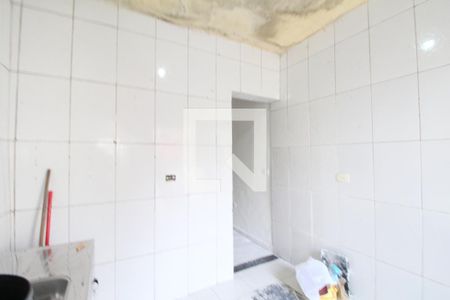 Sala/Cozinha de casa para alugar com 1 quarto, 20m² em Jardim das Palmas, São Paulo