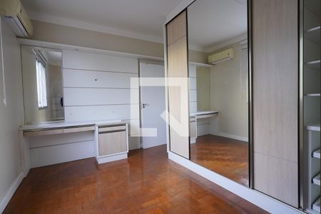Quarto 2 de apartamento para alugar com 2 quartos, 74m² em Centro, Florianópolis