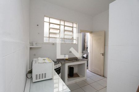 Cozinha de casa para alugar com 2 quartos, 72m² em Carlos Prates, Belo Horizonte
