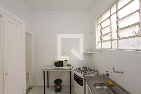 Cozinha de casa para alugar com 2 quartos, 72m² em Carlos Prates, Belo Horizonte