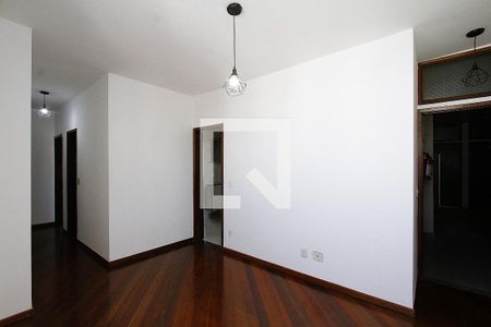 Sala de apartamento para alugar com 3 quartos, 82m² em Lourdes, Belo Horizonte