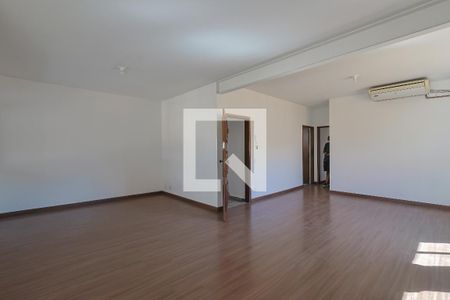 Casa à venda com 4 quartos, 436m² em São Pedro, Belo Horizonte