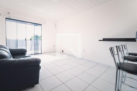 Casa para alugar com 3 quartos, 70m² em Lorena Park, Goiânia