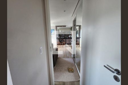 Sala de apartamento para alugar com 1 quarto, 40m² em Jardim Adelfiore, São Paulo