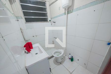 Banheiro  de apartamento à venda com 1 quarto, 44m² em Laranjeiras, Rio de Janeiro