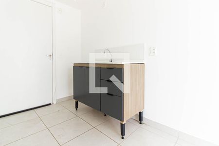 Cozinha / Área de Serviço de apartamento para alugar com 1 quarto, 33m² em Parque Industrial Tomas Edson, São Paulo