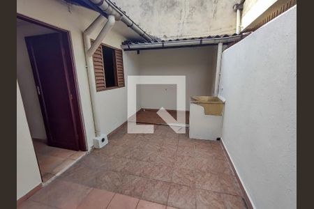 Área externa de casa à venda com 3 quartos, 200m² em Brasilândia, São Paulo
