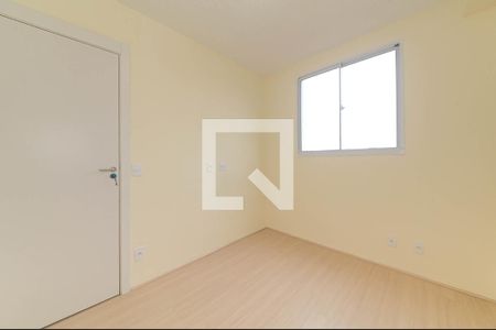 Quarto 2 de apartamento para alugar com 2 quartos, 34m² em Jardim São Luís, São Paulo
