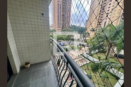 Varanda de apartamento para alugar com 2 quartos, 78m² em Santo Amaro, São Paulo