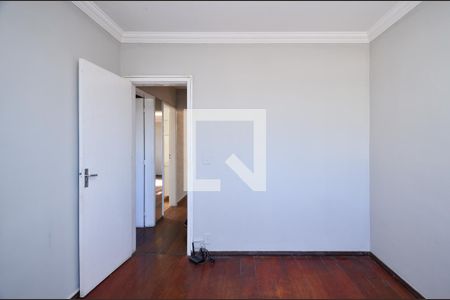 Quarto 1 de apartamento para alugar com 2 quartos, 59m² em Santa Tereza, Belo Horizonte