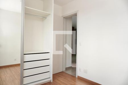 Quarto 1 de apartamento para alugar com 2 quartos, 54m² em Coração Eucarístico, Belo Horizonte