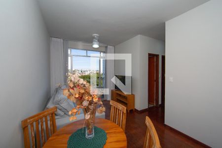 Apartamento à venda com 3 quartos, 70m² em Estoril, Belo Horizonte