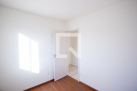 Quarto 1 de apartamento para alugar com 2 quartos, 44m² em Vila Cristina, Contagem