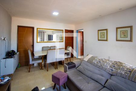 Sala 1 de casa para alugar com 3 quartos, 100m² em Mutua, São Gonçalo