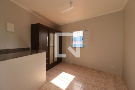 Quarto 2 de casa à venda com 2 quartos, 60m² em Jardim Marek, Santo André