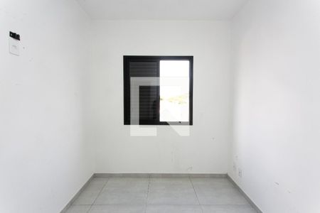Quarto 2 de apartamento para alugar com 2 quartos, 44m² em Vila Carrão, São Paulo