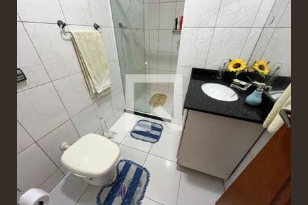Banheiro de casa à venda com 5 quartos, 370m² em Portuguesa, Rio de Janeiro
