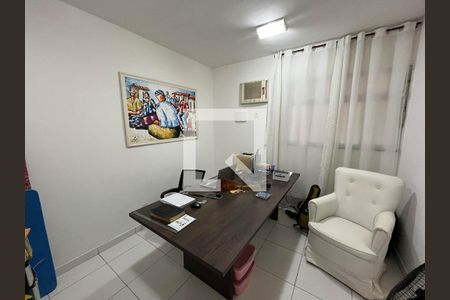 quarto 1 de casa à venda com 5 quartos, 370m² em Portuguesa, Rio de Janeiro
