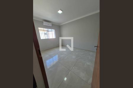 Quarto de casa à venda com 3 quartos, 200m² em Parque Dom Pedro II, Campinas