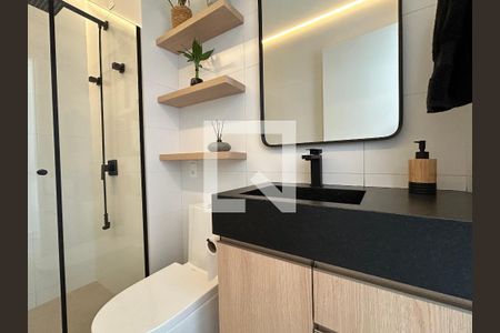 Banheiro de apartamento para alugar com 1 quarto, 58m² em Barra da Lagoa, Florianópolis