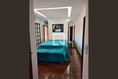 Quarto de casa de condomínio à venda com 5 quartos, 784m² em Roncaglia, Campinas