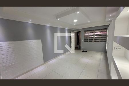 Casa para alugar com 2 quartos, 130m² em Jardim Egle, São Paulo