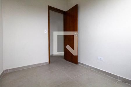 Quarto 1 de apartamento para alugar com 2 quartos, 46m² em Vila Nhocuné, São Paulo