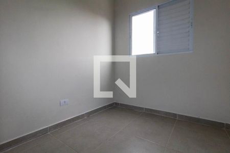 Quarto 1 de apartamento para alugar com 2 quartos, 46m² em Vila Nhocuné, São Paulo
