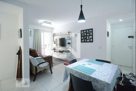 Sala de apartamento para alugar com 2 quartos, 60m² em Taquara, Rio de Janeiro