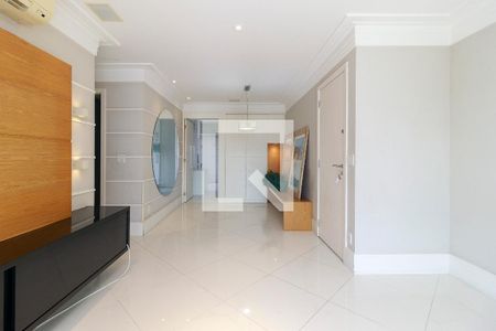 Sala de apartamento para alugar com 3 quartos, 101m² em Chácara Santo Antônio (zona Sul), São Paulo