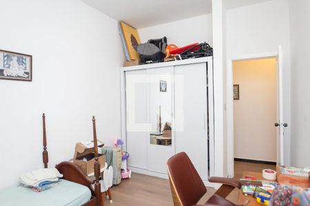 quarto 1 de casa à venda com 5 quartos, 245m² em Floresta, Belo Horizonte