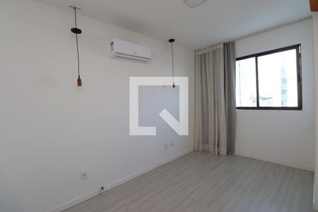 Quarto 2 de apartamento para alugar com 2 quartos, 58m² em Brotas, Salvador