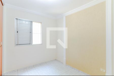 Quarto 1 de apartamento à venda com 2 quartos, 56m² em Jardim Cocaia, Guarulhos