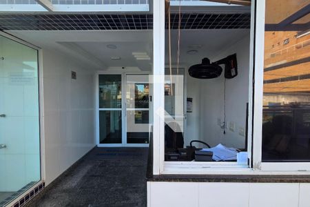 Fachada e portaria de apartamento para alugar com 2 quartos, 64m² em Cidade Ocian, Praia Grande