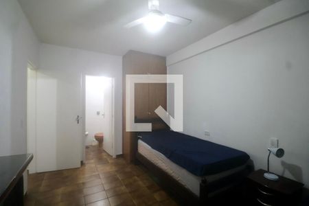 Suíte de apartamento para alugar com 2 quartos, 60m² em Jardim Las Palmas, Guarujá