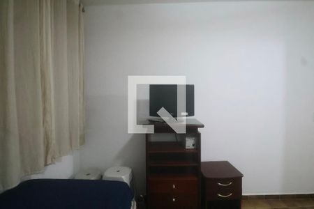Suíte de apartamento para alugar com 2 quartos, 60m² em Jardim Las Palmas, Guarujá
