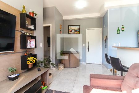 Sala de apartamento à venda com 2 quartos, 48m² em Vila Carmosina, São Paulo
