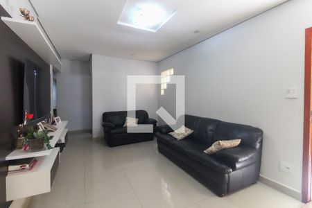 Sala de casa à venda com 5 quartos, 268m² em Vila Aparecida, São Paulo