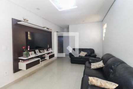 Sala de casa à venda com 5 quartos, 268m² em Vila Aparecida, São Paulo