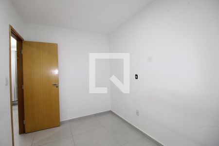 Quarto 2 de apartamento para alugar com 2 quartos, 45m² em Jardim Nossa Senhora do Carmo, São Paulo