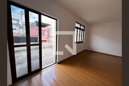 Casa para alugar com 3 quartos, 150m² em Manoel Honório, Juiz de Fora